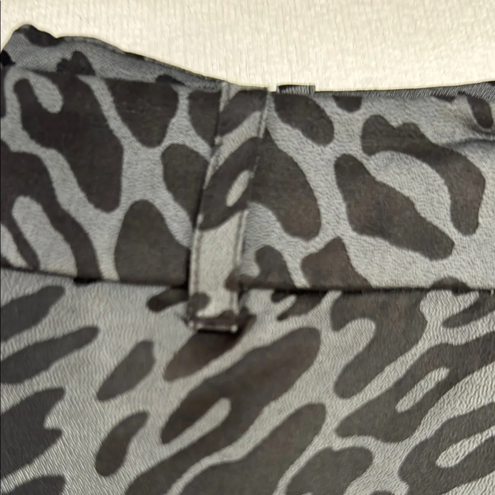 Equipment- Animal Print Flare Pants- sz. 4 - Picture 6 of 16